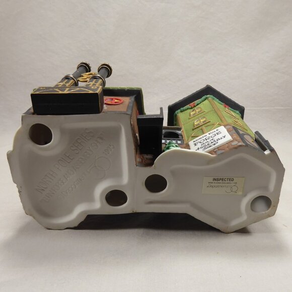 Dept 56 Elfin Forge and Assembly Shop North Pole Series Christmas House Village - Picture 6 of 9